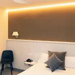 Coronado Hotel *